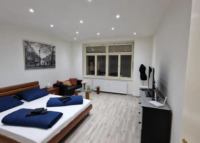 Apartamento Flora - Late Check-out At Noon 12 O Clock For Free Bratislava