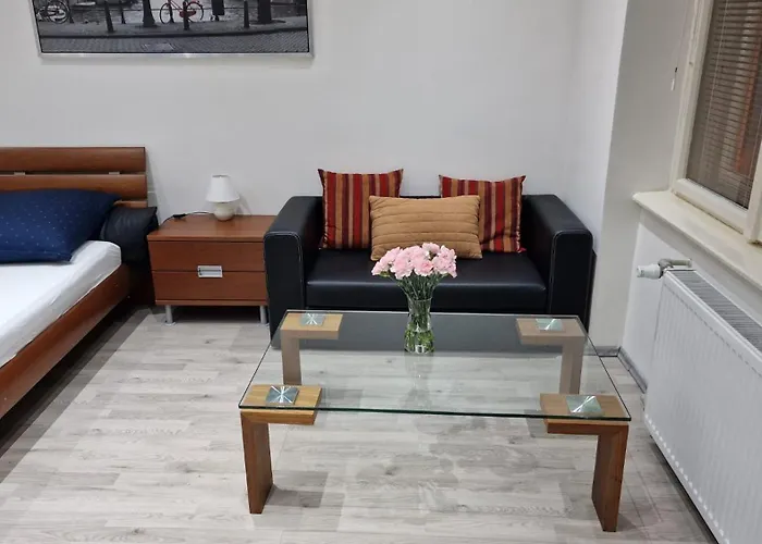 Apartamento Flora - Late Check-out At Noon 12 O Clock For Free Bratislava